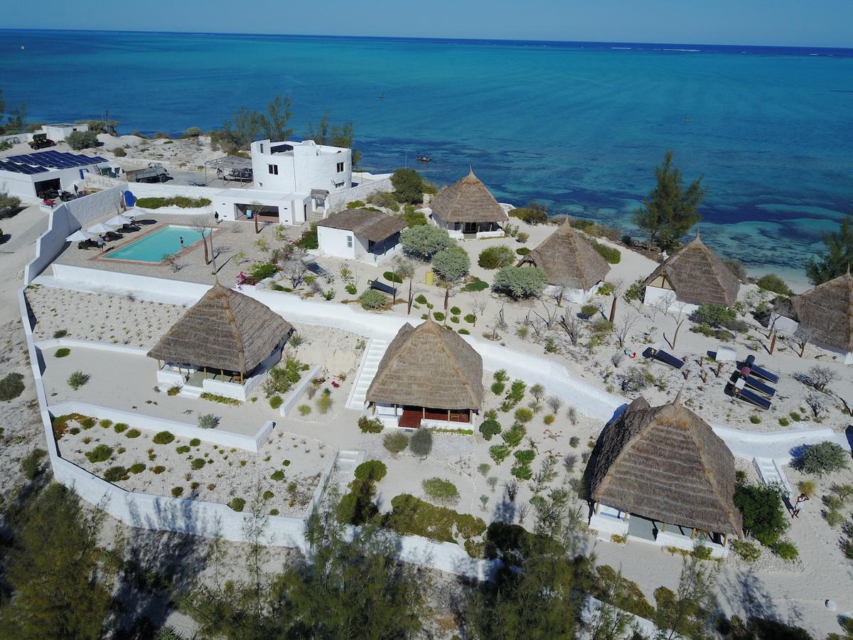 Salary Bay Hotel Tsifota Exterior foto