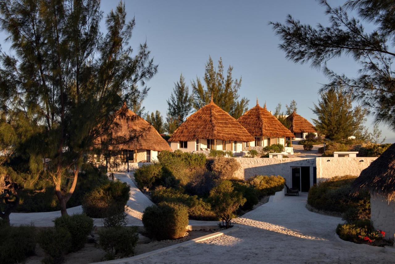 Salary Bay Hotel Tsifota Exterior foto